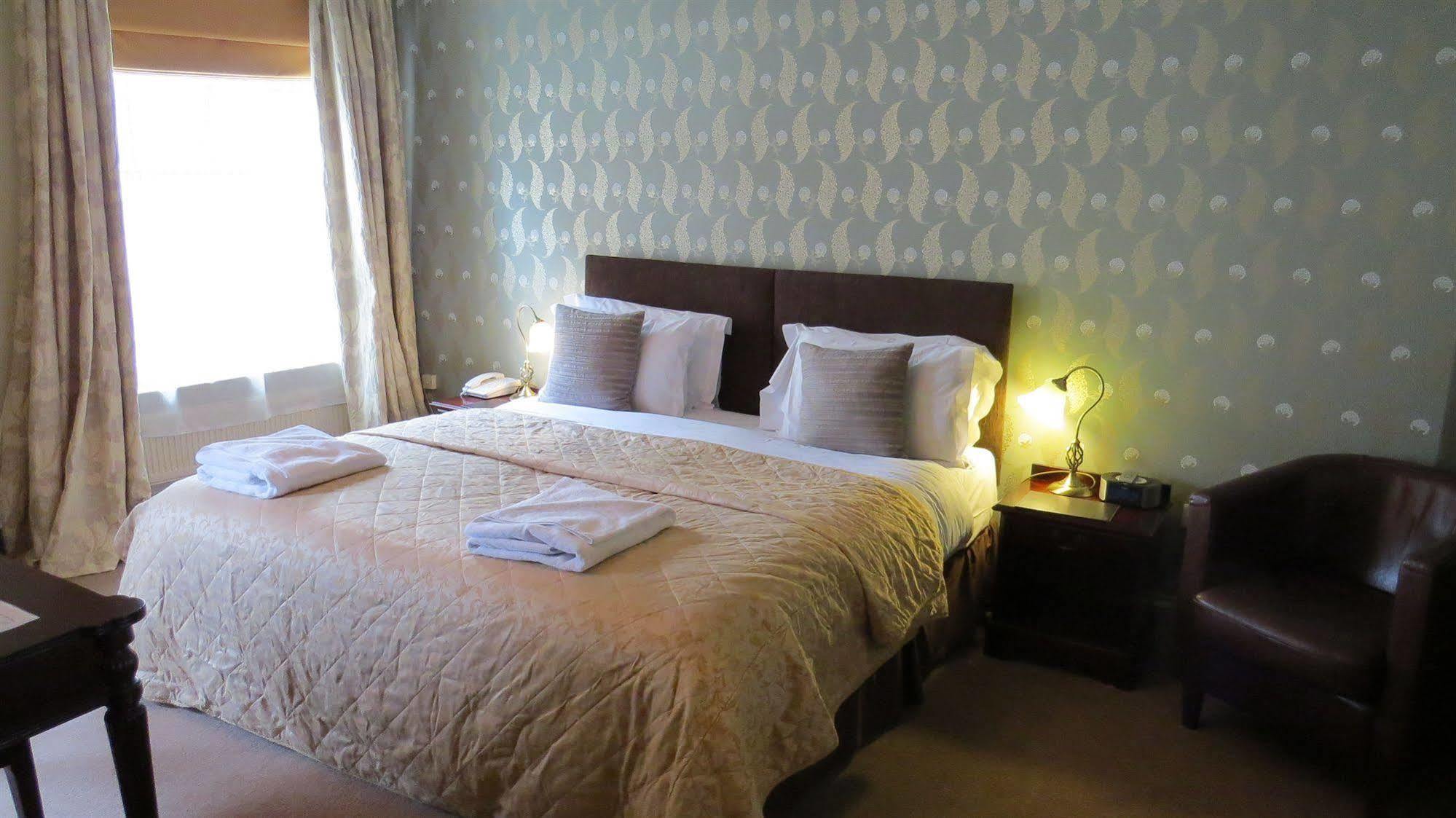 Ross-on-Wye The Kings Head Hotel מראה חיצוני תמונה